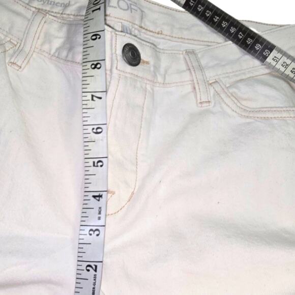 LOFT Mid Rise Boyfriend Jean in Natural White Cream Size 30 10 - Picture 5 of 11